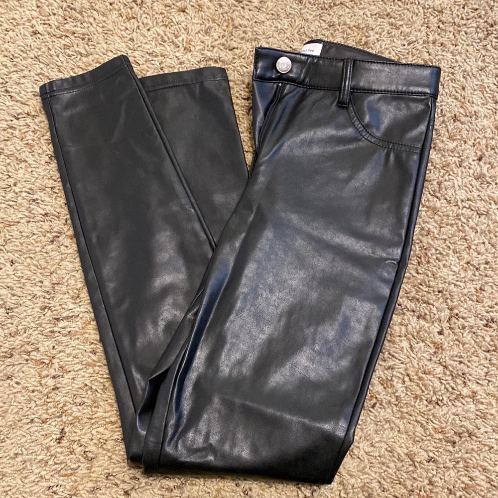 Aritzia Leather pants🖤
